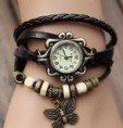 Reloj de pulsera vintage con abalorios retro de mariposa